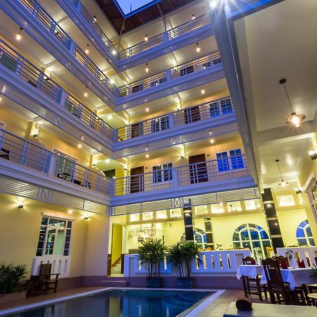 Grand Bayon Siem Reap Hotel Exterior foto