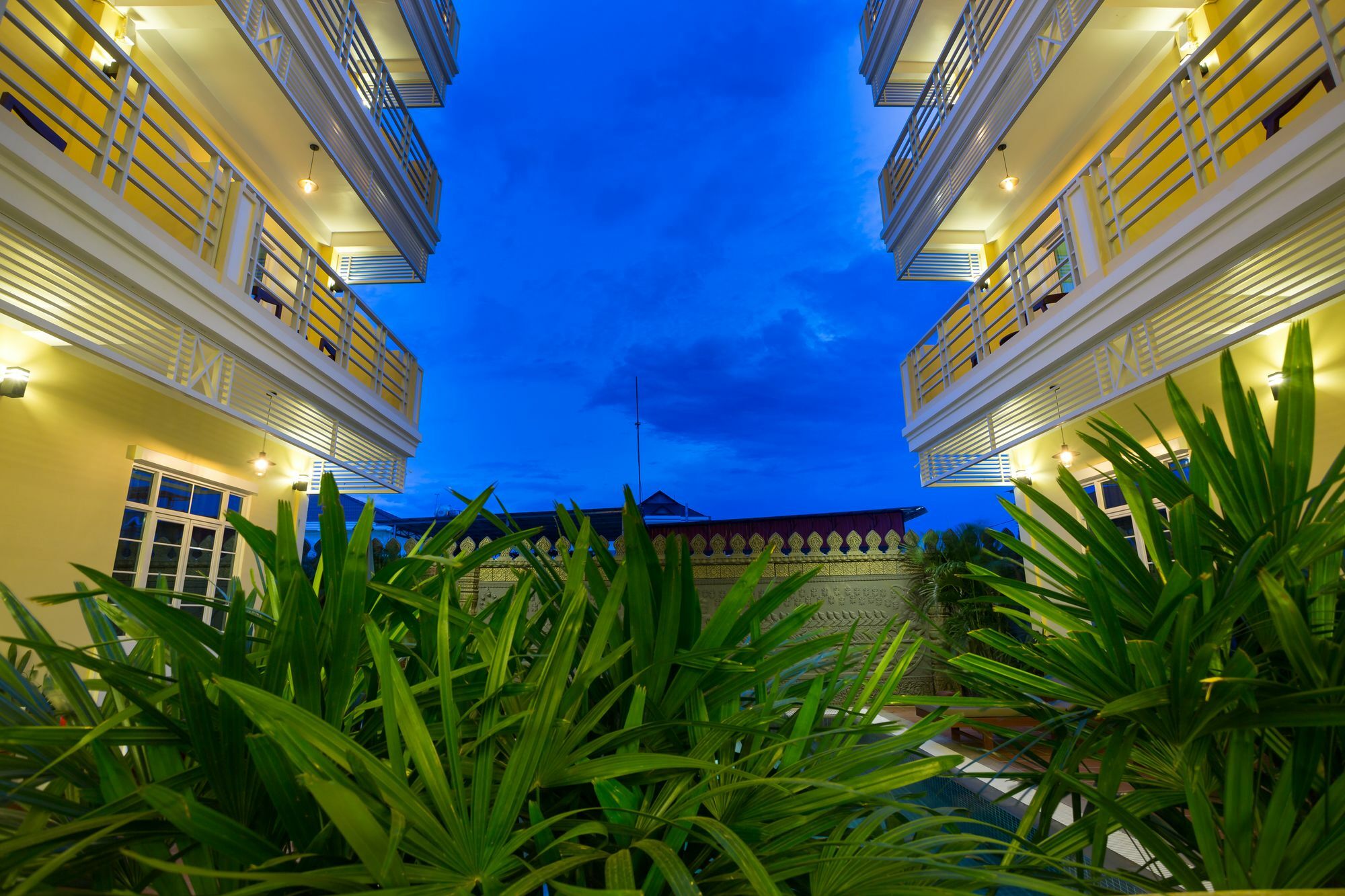 Grand Bayon Siem Reap Hotel Exterior foto